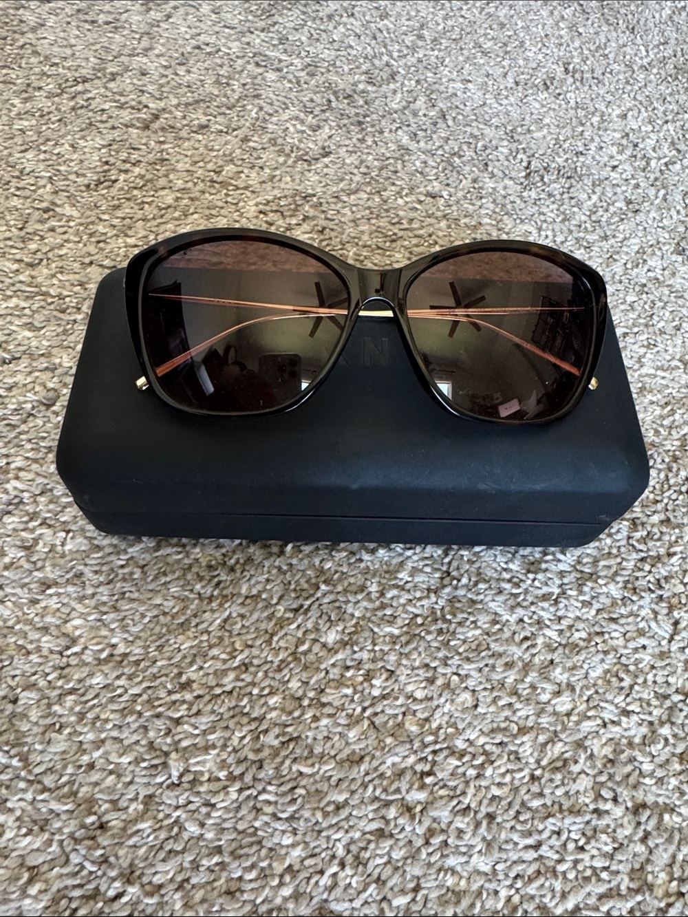 DKNY DK702S Women's Cat-Eye Sunglasses with Case